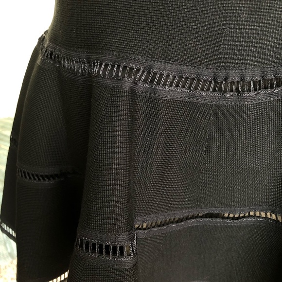 😍 CUTE Flared Mini Skirt 😍 - Picture 7 of 7